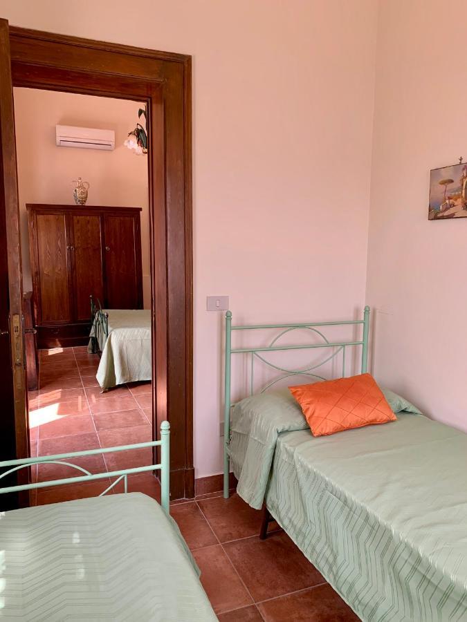 B&B Villa Vittoria Giardini Naxos Luaran gambar